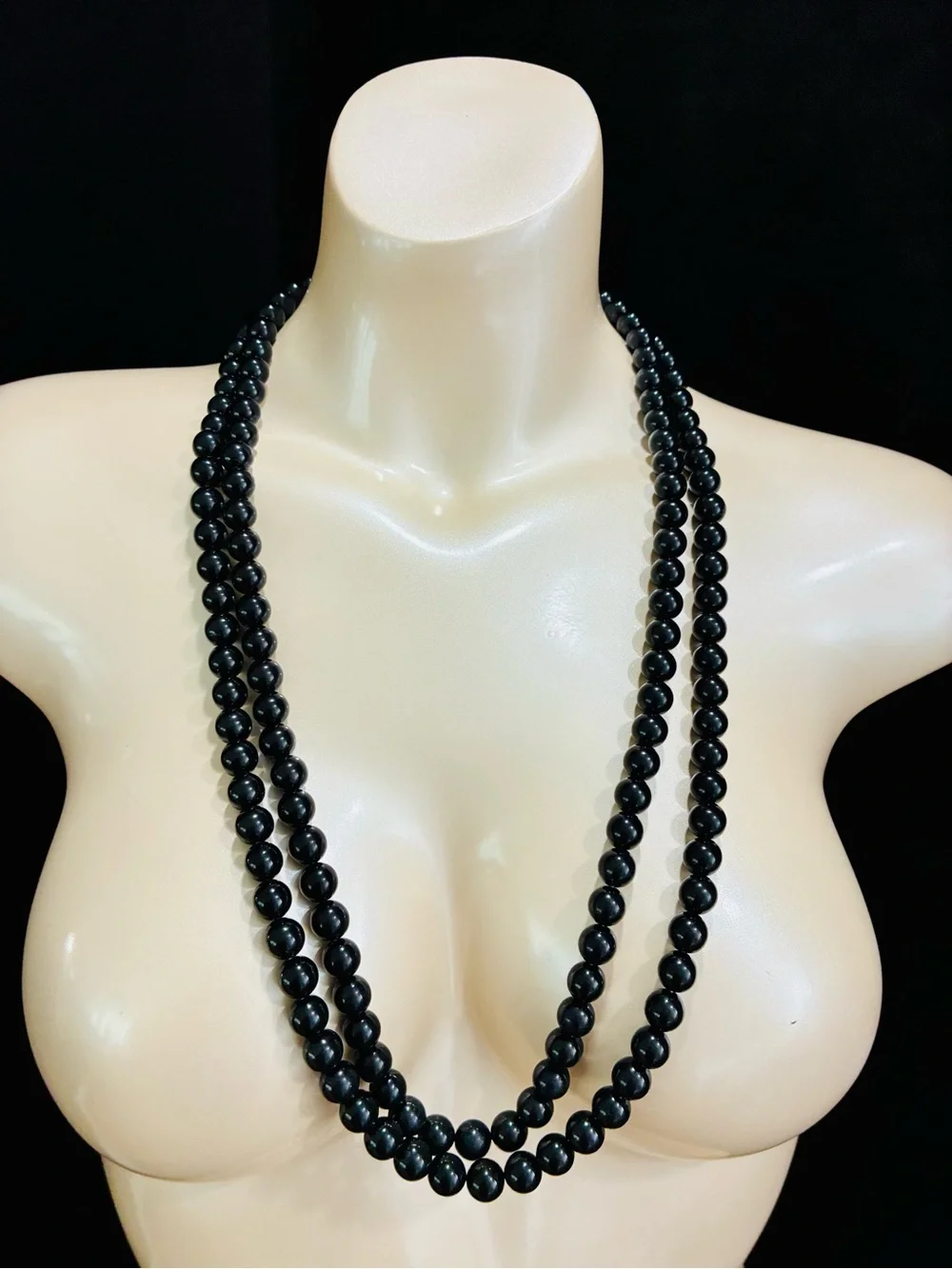 VTG 80s Black and White Beaded Layered Necklace with Gold Enamel Security Clasp